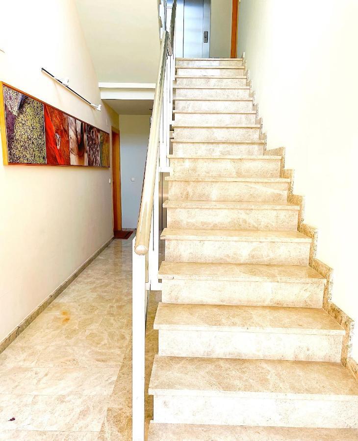 Golden Gardens Lux Apartment ฮาเวอา ภายนอก รูปภาพ
