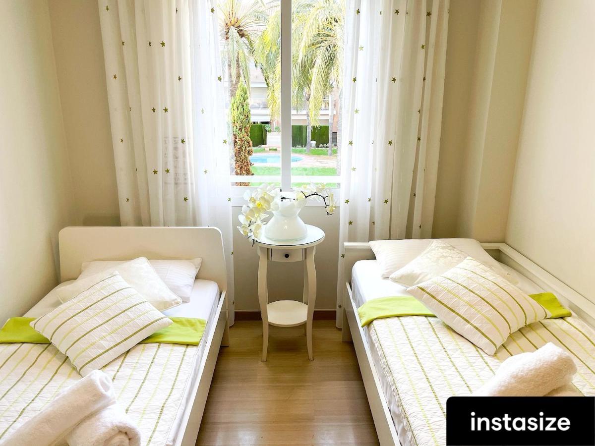 Golden Gardens Lux Apartment ฮาเวอา ภายนอก รูปภาพ